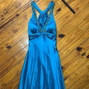 Xscape Brand Prom Cocktail Dress Gown size 4